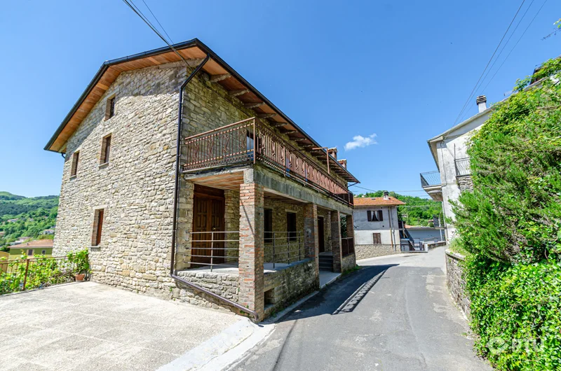 PTU-residenza-artistica-pietralunga-04