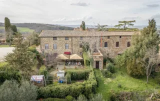 108G-vendita-casale-rustico-val-d-orcia-radicofani-06