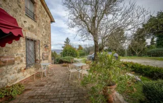 108G-vendita-casale-rustico-val-d-orcia-radicofani-10