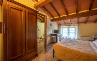 108G-vendita-casale-rustico-val-d-orcia-radicofani-17