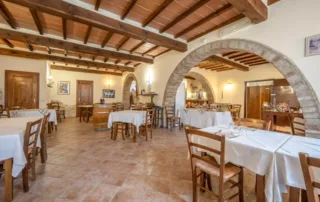 108G-vendita-casale-rustico-val-d-orcia-radicofani-30