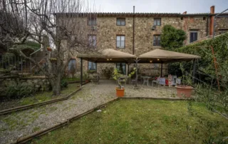 108G-vendita-casale-rustico-val-d-orcia-radicofani-35